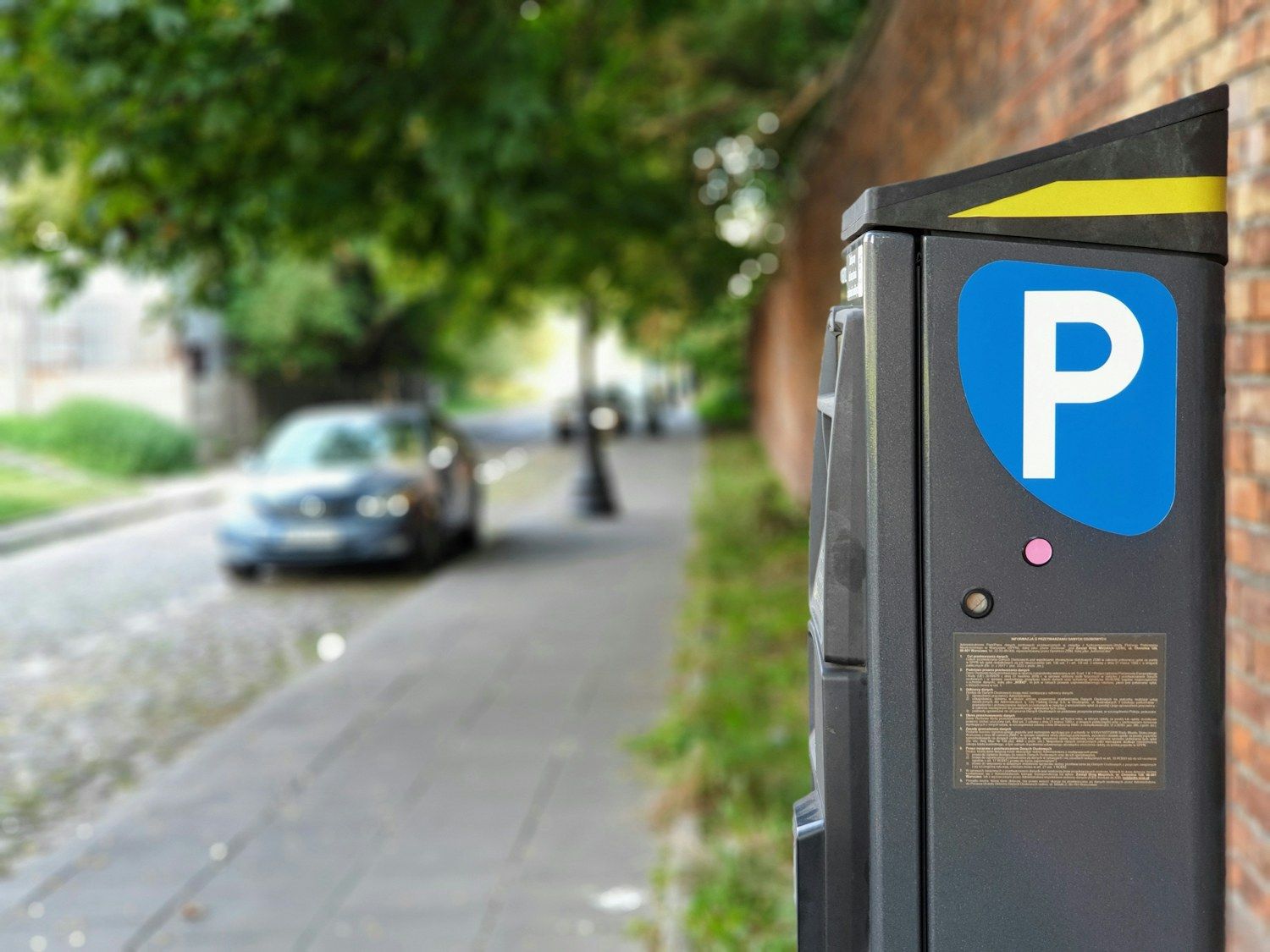 Elektrooniline parkimiskell: kasutamine ja levinud vead